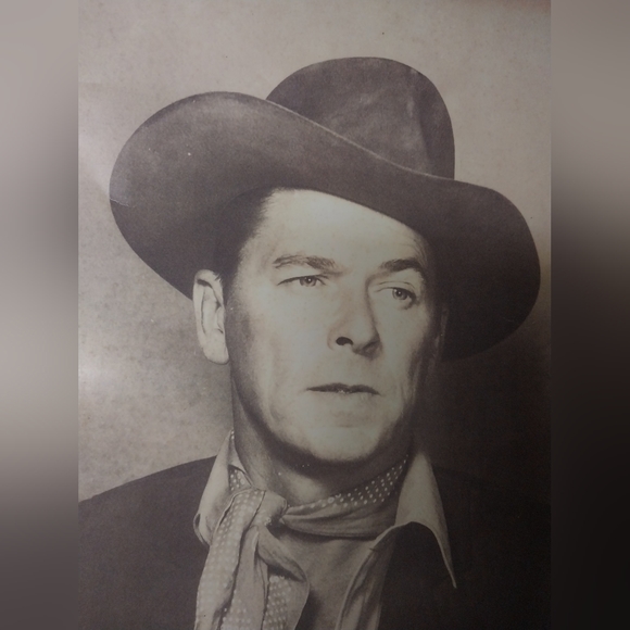 President Ronal Reagan original photo - Picture 1 of 2